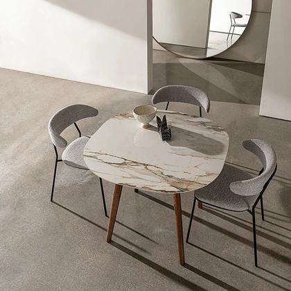Tavolo Lewood shaped di Sovet