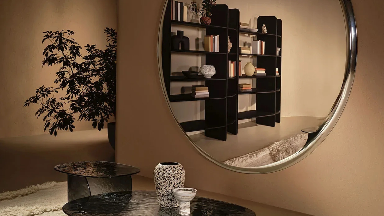 Specchio Halo con cornice in vetro di Nature Design