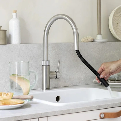 Rubinetto con tubo estraibile Flex di Quooker