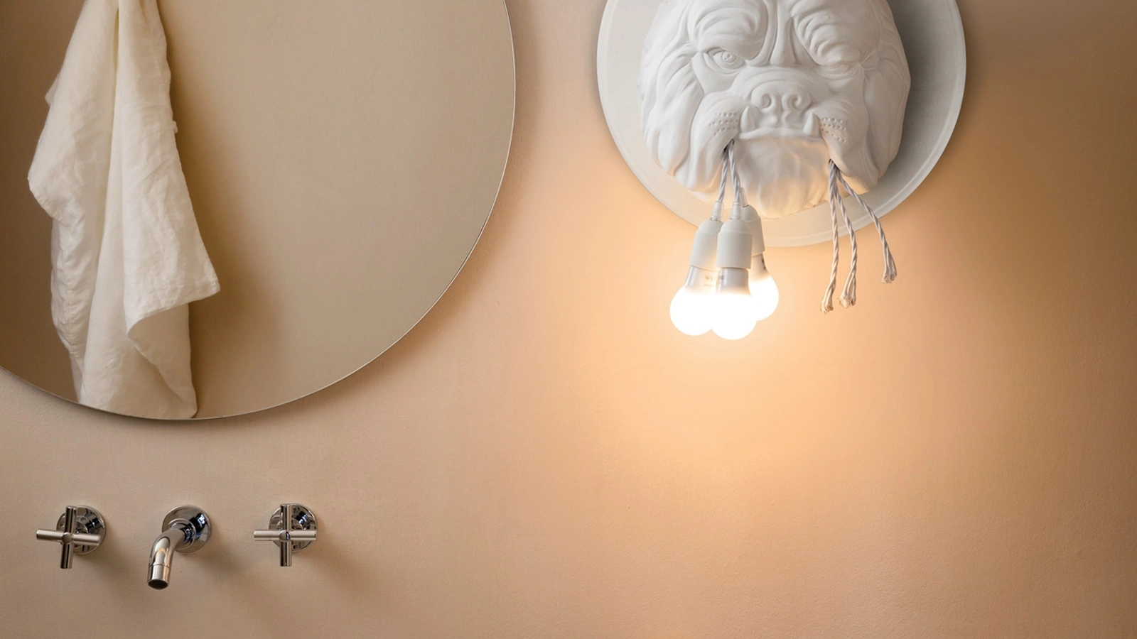 Lampada da parete Amsterdam di Karman