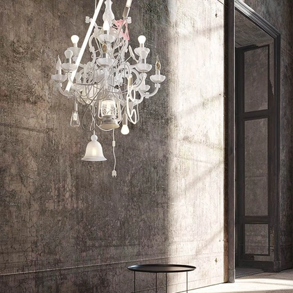 Lampada a sospensione Beautiful Mess di Karman