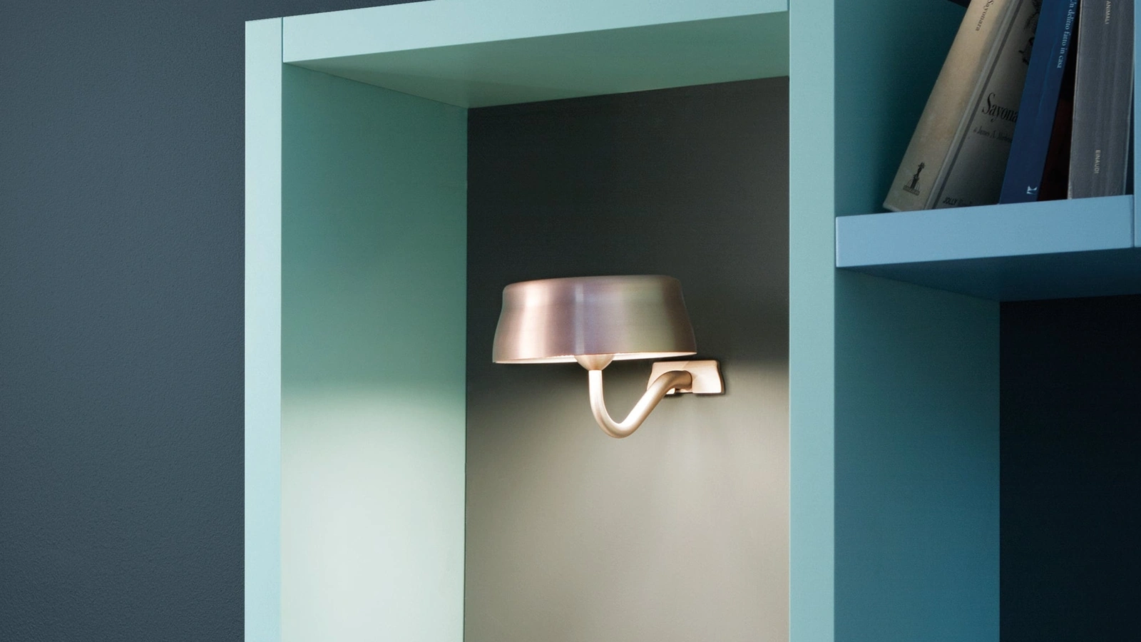 Lampada da parete in metallo Sister Light di Zafferano