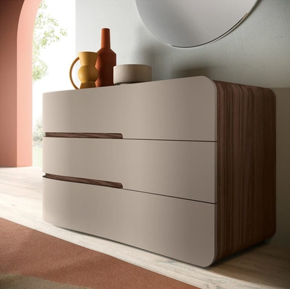 Comò Betty di Adriatica