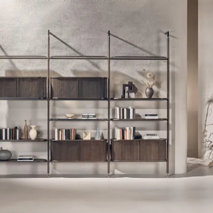 Libreria Stem in legno e metallo con mensole in vetro di Nature Design