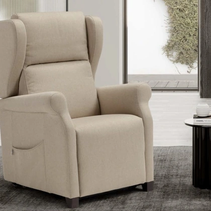 Poltrona con massaggio lombare Greta Yoga Flexx di Spaziorelax
