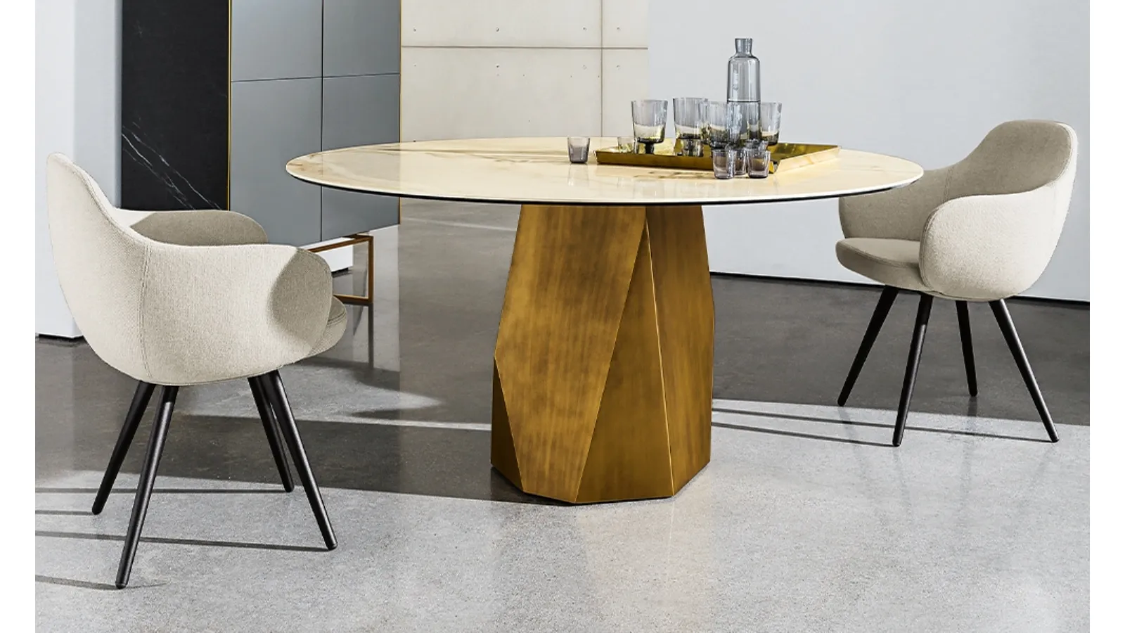 Sedia Cadira Cone Shaped di Sovet