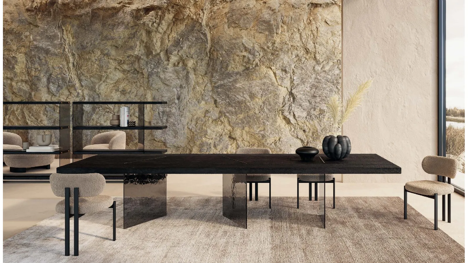 Tavolo Harvest Murano con top in frassino nero e base in vetro di Nature Design