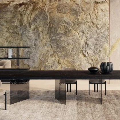 Tavolo Harvest Murano con top in frassino nero e base in vetro di Nature Design