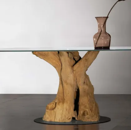 Tavolo Sequoia con basamento in radice di teak, top in vetro trasparente e base in metallo di Nature Design