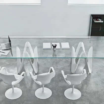 Tavolo Lambda con doppia base con top in vetro e cristalplant di Sovet