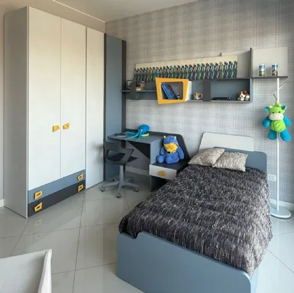 Cameretta moderna per ragazzi – Design funzionale e colori equilibrati