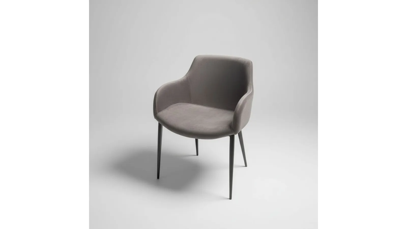 Design più strutturato, avvolgente e confortevole: