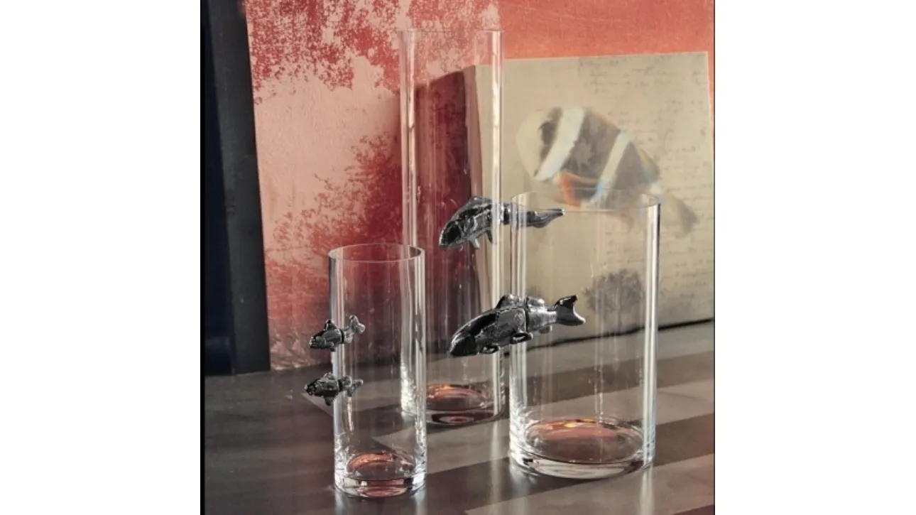 Vaso con due pesci in ceramica colore peltro Illusion Fish di Adriani e Rossi