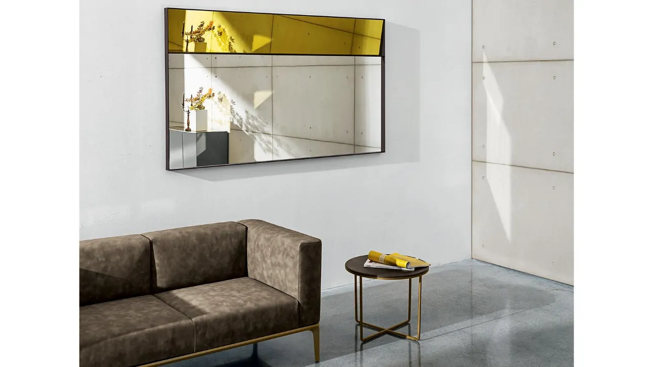Specchio Campos a due colori con cornice in metallo di Sovet