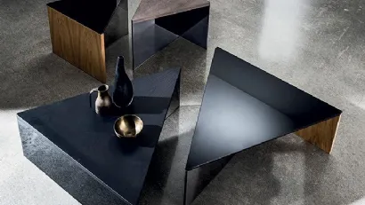 Tavolino Regolo Triangular di Sovet
