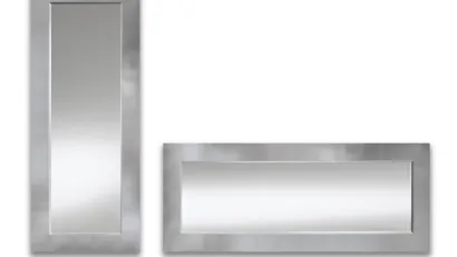 Specchio moderno Urania con cornice in foglia d'argento di Riflessi