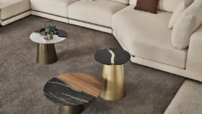 Tavolino Yang con base in metallo laccato e top in marmo e legno di Bontempi