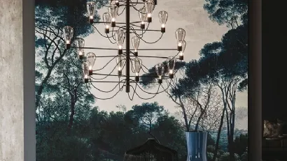 Lampada a sospensione in acciaio verniciato e paralume in cristallo fumè Poseidon di Cattelan Italia