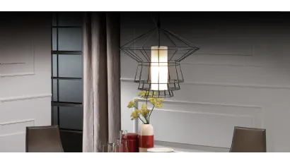 Lampada a sospensione in acciaio verniciato e rivestimento in tessuto Zeppelin di Cattelan Italia