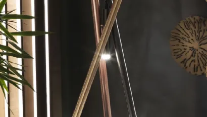 Lampada a sospensione Shangai S3 composta da tre tubolari metallici verniciati con trattamento satinato galvanico di Riflessi