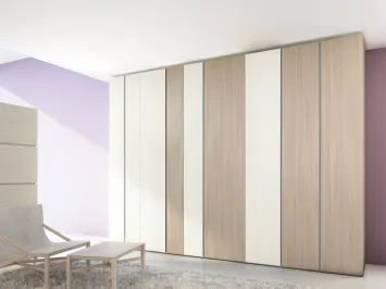 Armadio Anta Battente in laccato opaco e legno 17D di Ferrimobili