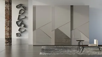 Armadio Comp 11 in laccato opaco con inserti in ceramica, vetro e bronzo graffiato di Voltan