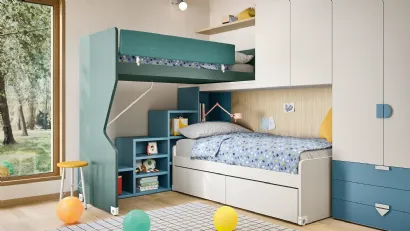 Cameretta a ponte con letto a castello Kids space 19 in melaminico di Nidi