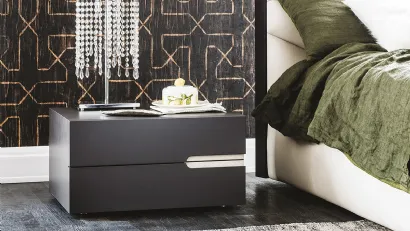 Comodino in legno con inserti in ecopelle Ciro di Cattelan Italia
