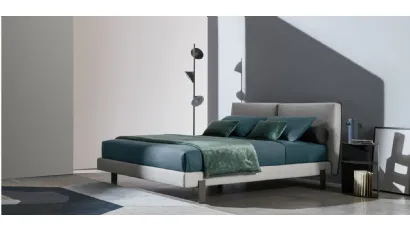 Letto in tessuto imbottito con testiera Book di Twils