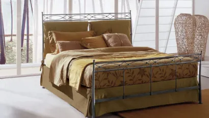 Letto matrimoniale in ferro battuto Eolo di Bontempi