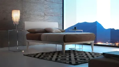 Letto matrimoniale in melaminico con testiera Niky Legno di Ergogreen