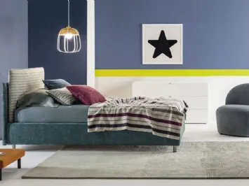 Letto Singolo in tessuto imbottito con testiera Frick Basso di Twils