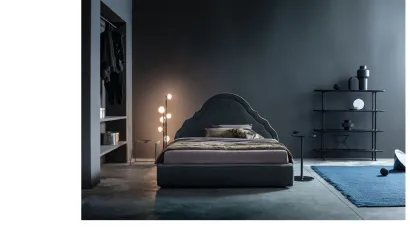Letto in tessuto con testiera sagomata Celine di Twils