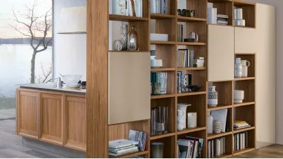 Libreria divisoria Living in finitura Noce Canaletto e laccato opaco Beige Ecru di Veneta Cucine
