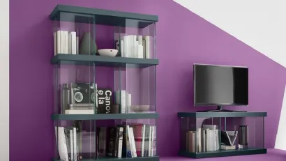 Libreria a muro Mensola 10 in laccato opaco Verde Petrolio e Vetro di Veneta Cucine