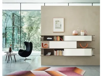 Libreria sospesa Lampo L6C13 in vetro lucido e impiallacciato Rovere di Sangiacomo