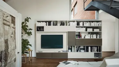 Libreria con vano porta TV Modo M6C73 in laccato opaco e materico Loto natura di Sangiacomo