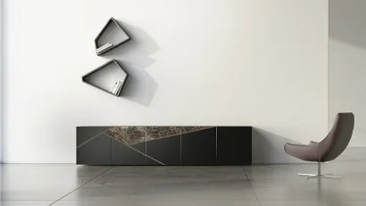 Madia Comp 17 in laccato opaco, ceramica e bronzo graffiato di Voltan