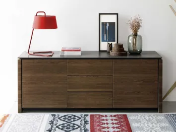 Madia in legno con piano in ceramica Mag 02 di Calligaris