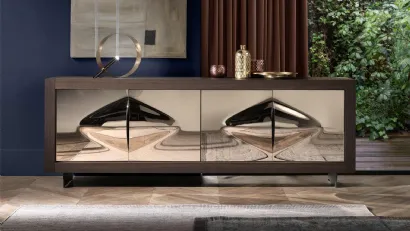 Madia Picasso P12 con ante in Cristallo Fuso bronzato e scocca in Rovere Coke termotrattato di Riflessi