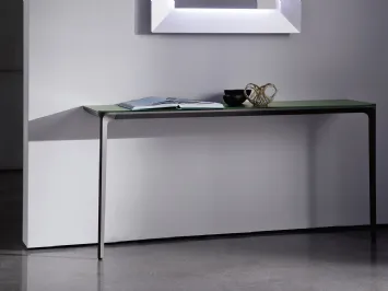 Mobile ingresso Slim 2 Legs con parete bianca