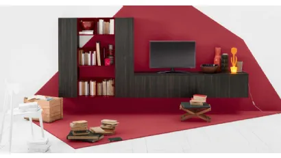 Parete attrezzata moderna con spazio TV in legno e laccato opaco Modulo 7 di Veneta Cucine