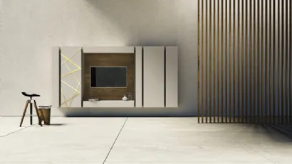Parete Attrezzata in laccato con decorazione in bronzo graffiato e pannello porta TV in legno di quercia Comp 06 di Voltan