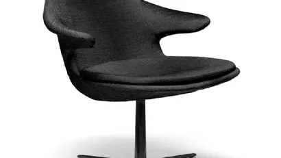 Poltroncina Loop Lounge rivestita in tessuto imbottito con base girevole in alluminio di Infiniti