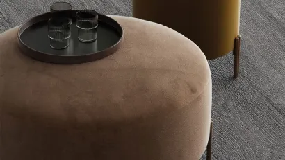 Pouf elegante dal design essenziale Bon-Bon di Biba Salotti