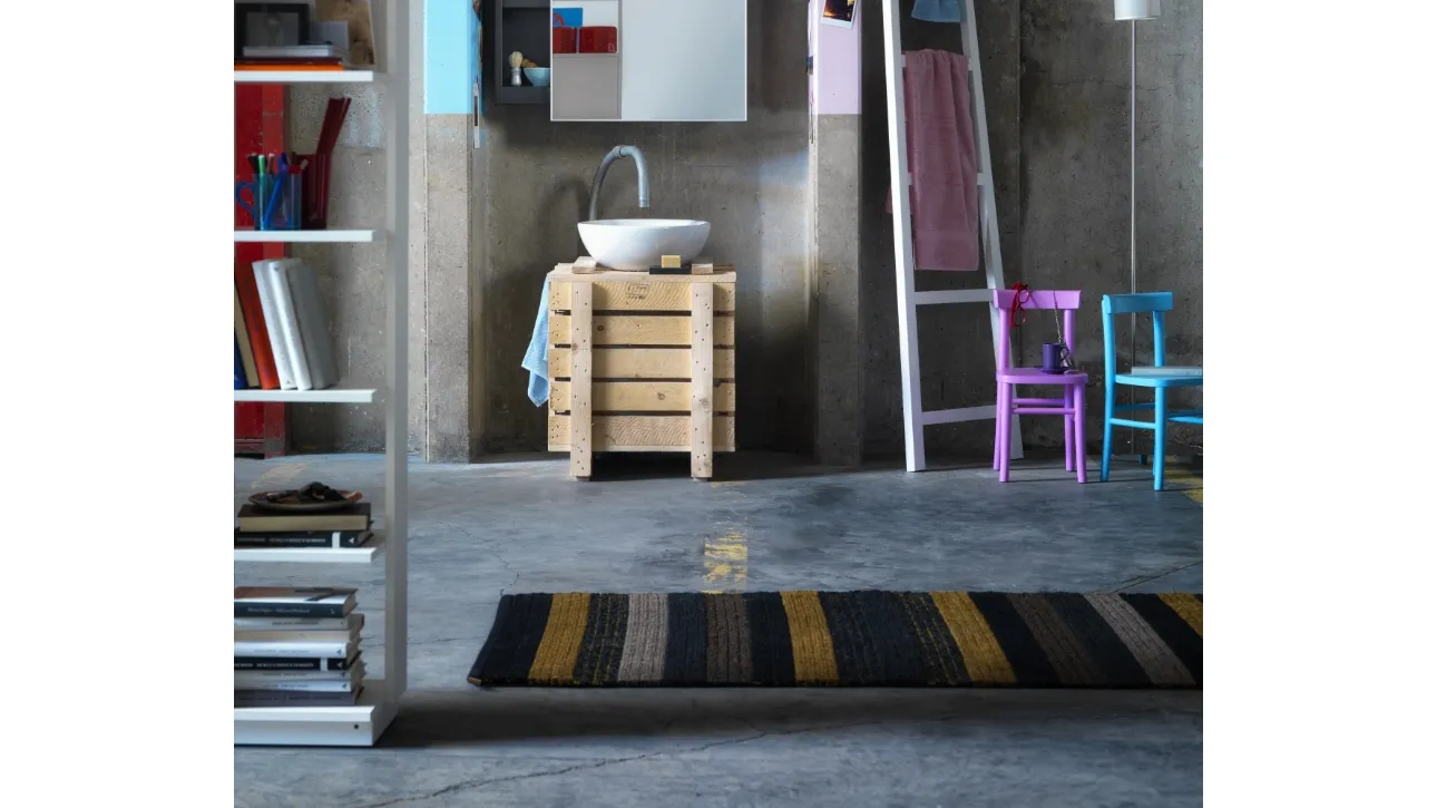 Sedia in faggio laccato colorato di dimensioni ridotte, adatta per bambini, Cherish Kids di Horm