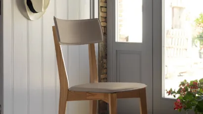 Sedia Ginger S132 in cuoio con struttura in Frassino di Friulsedie
