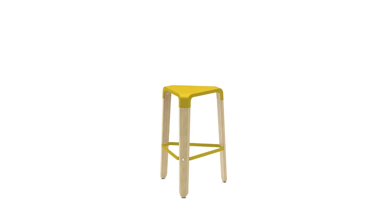 Sgabello Picapau Kitchen Stool in polipropilene Bianco con telaio in legno di Faggio massello laccato Bianco di Infiniti