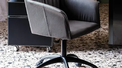 Sedia girevole con rotelle Tyler Wheels di Cattelan Italia