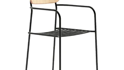 Sedia Uti Wooden Back di Infiniti